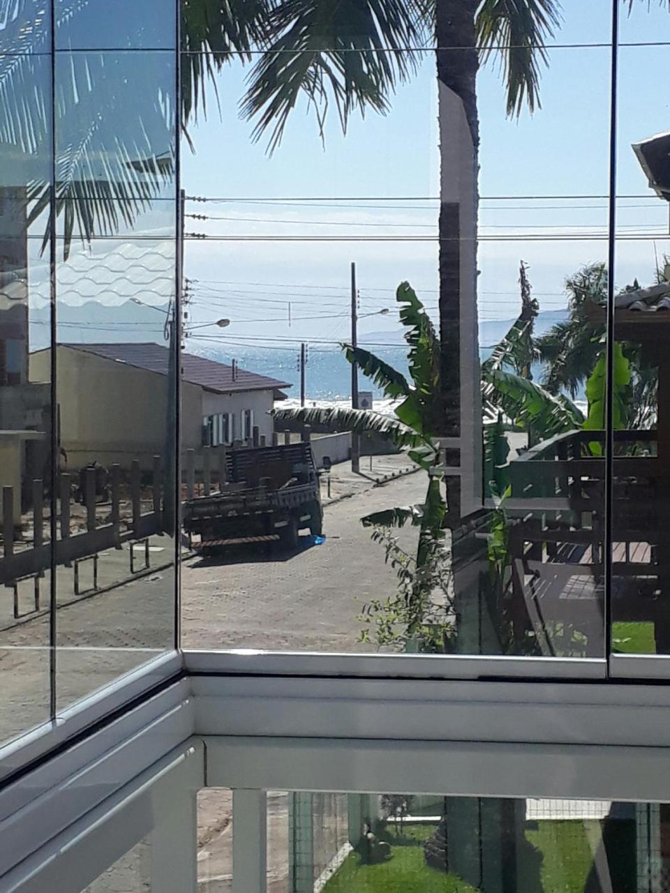 Apto Em Palmas - A 80 Metros Do Mar Governador Celso Ramos Eksteriør billede